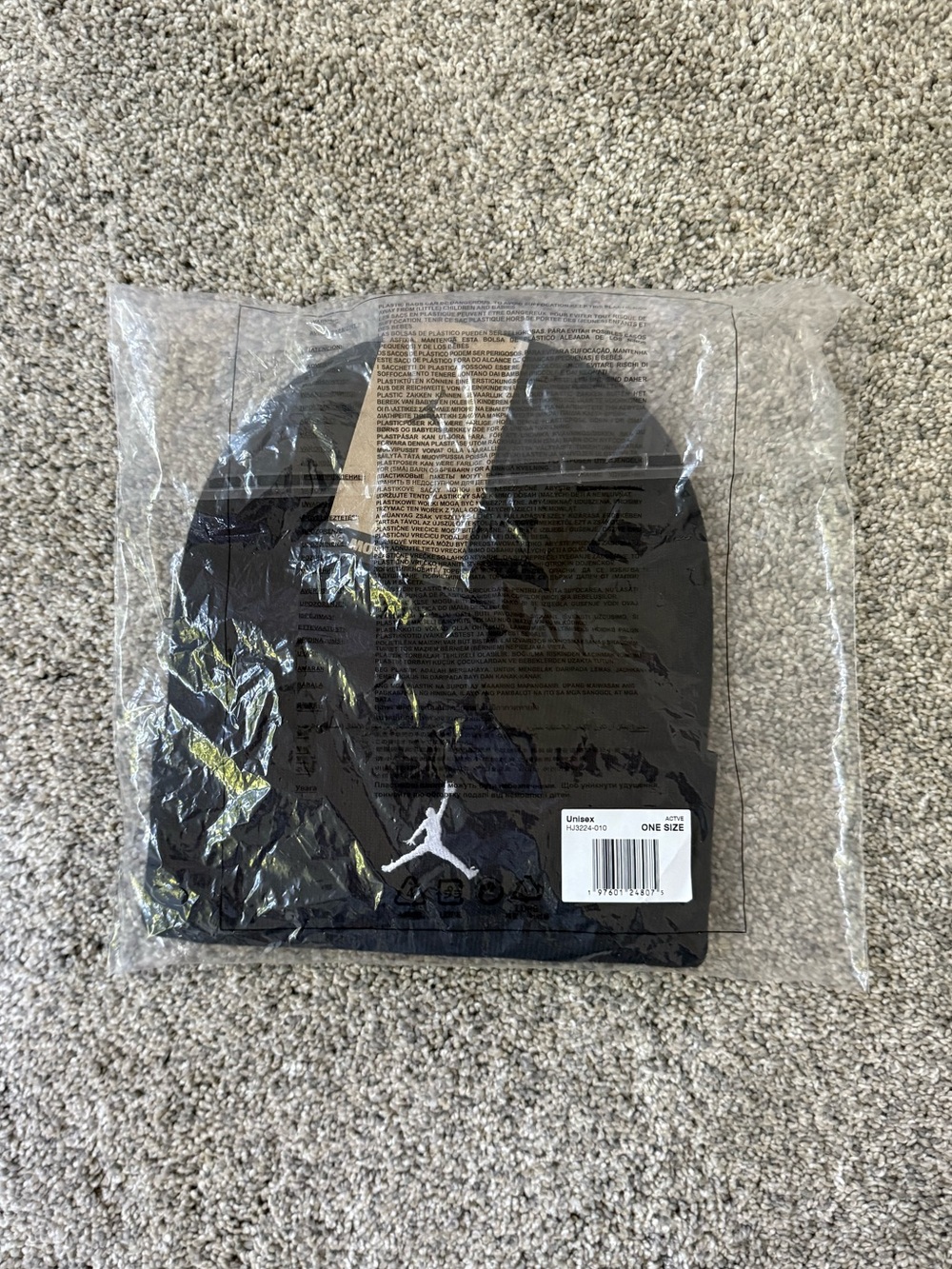 Jordan Beanie - Picture 2 of 4